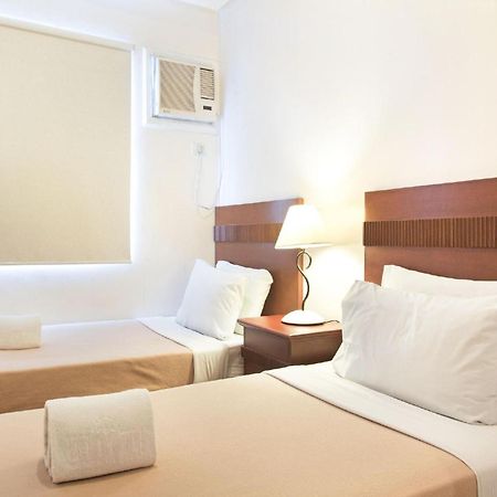 Townhouse Oak Avitel Hotel Near Osmena Highway, Pnr Pasay Station, Metro Manila Makati City Dış mekan fotoğraf